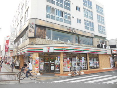 Convenience store. 1100m to Seven-Eleven (convenience store)