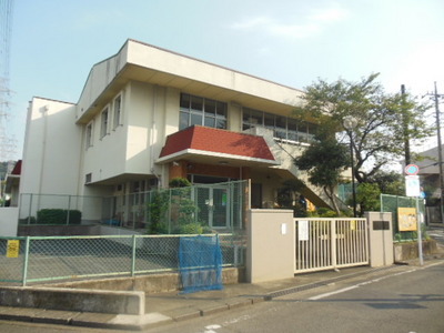 kindergarten ・ Nursery. Hirayama second kindergarten (kindergarten ・ 250m to the nursery)