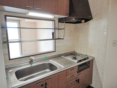 Kitchen.  ☆ Two-burner gas system Kitchen ☆ 