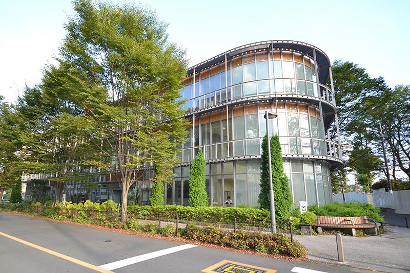 library. 600m to Hino Municipal Tamadaira Library