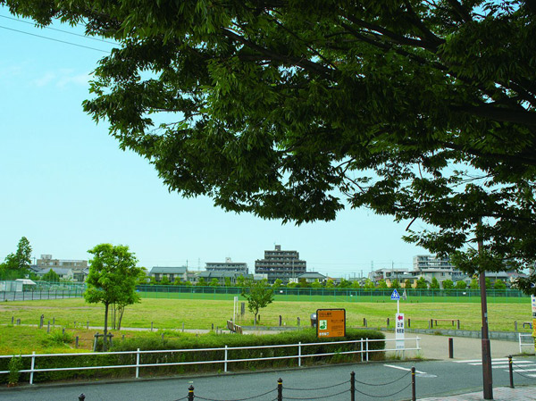 Surrounding environment. Asakawa sports park (about 560m ・ 7-minute walk)