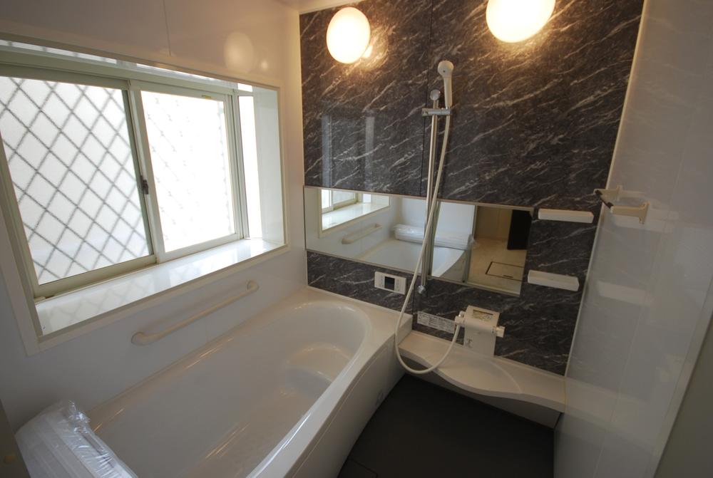 Same specifications photo (bathroom). Interior construction cases