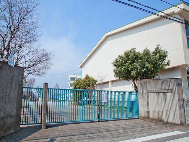 Primary school. Asahigaoka until elementary school 480m