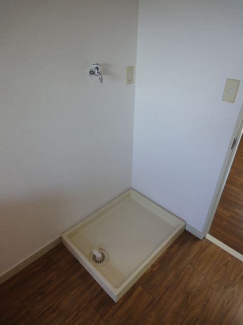 Other room space.  ☆ Since the washing machine is put in a room, Worry is also less likely to contaminate the laundry ☆ 