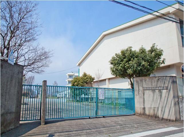 Other. Hino Municipal Asahigaoka Elementary School Distance 770m