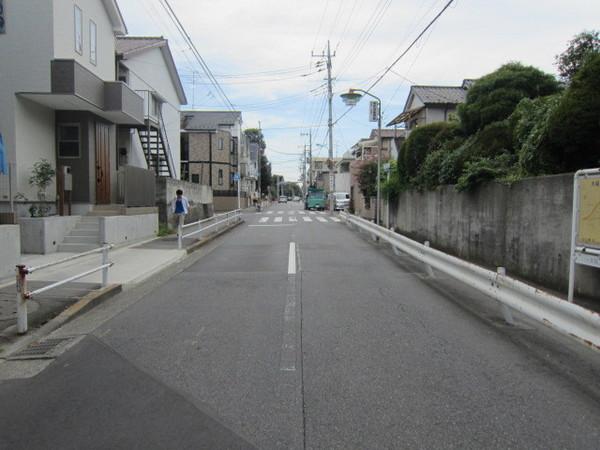 Local photos, including front road. B Building