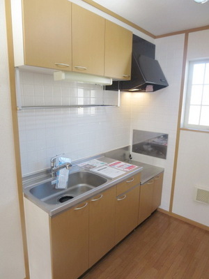 Kitchen. Bright It is also good ventilation because there is a window in the kitchen