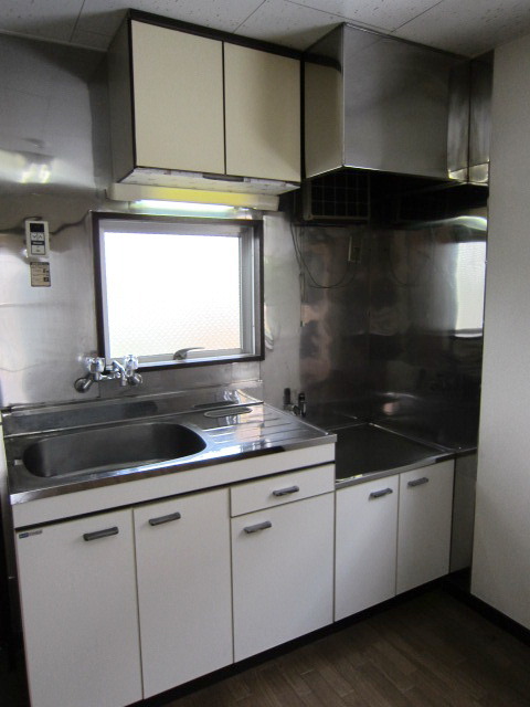 Kitchen. Bright kitchen
