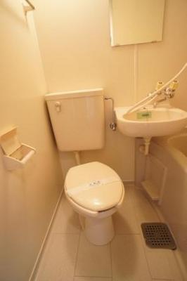 Toilet. Western-style toilet. bath ・ Since the toilet that together, Ease cleaning