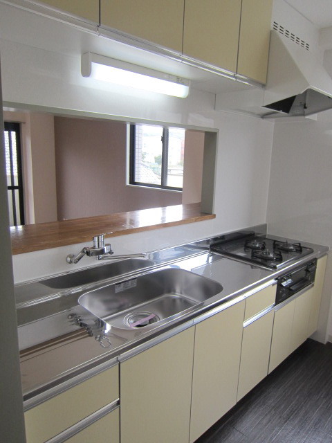 Kitchen. It is a handy kitchen