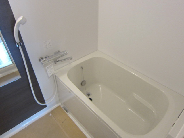 Bath. Bright the bathroom