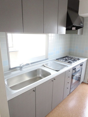 Kitchen. A spacious kitchen