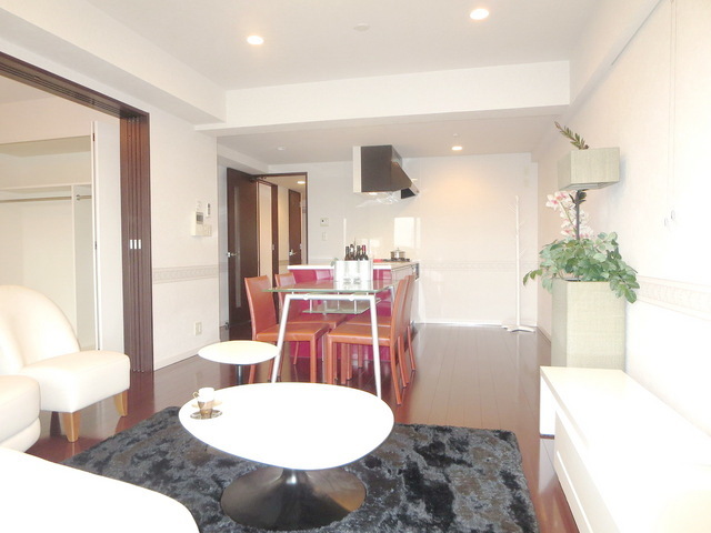 Living and room. It is a stylish room