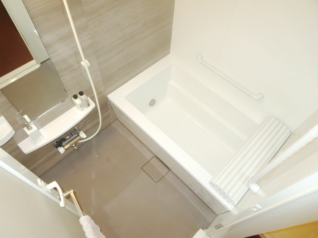 Bath. Bathroom
