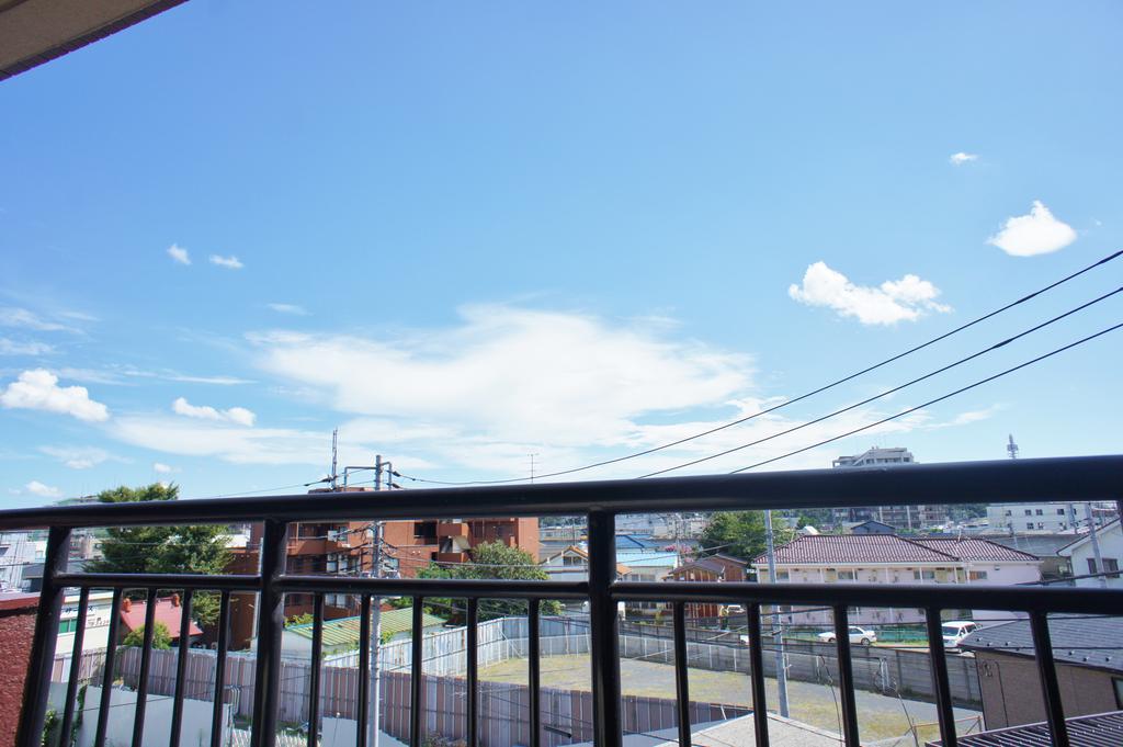 View. Bright room is good view!