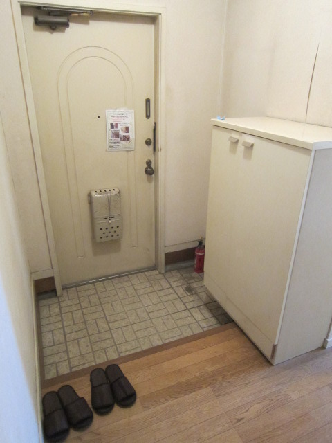 Entrance. Entrance space