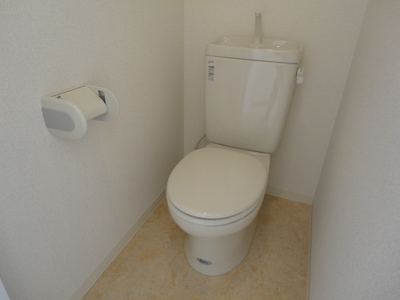 Toilet. Since the bus toilet by, every day, Comfortable Toilet