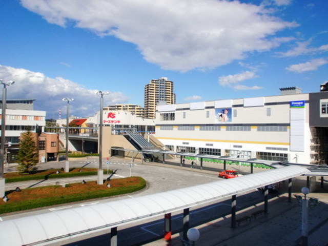 View. It is a commercial facility right next to the station of the bus Rotary adjacent