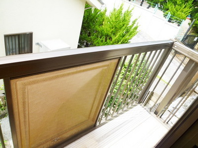 Receipt. Balconies