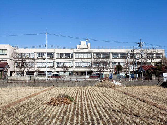 Primary school. Inagi Municipal Inagi 700m until the sixth elementary school
