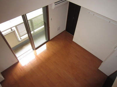 Other room space. The view from the loft