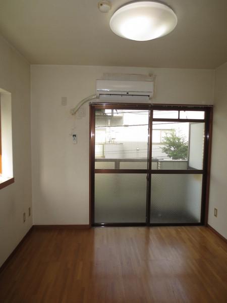 Living and room