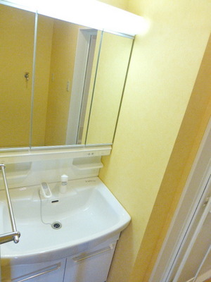 Washroom. Washroom