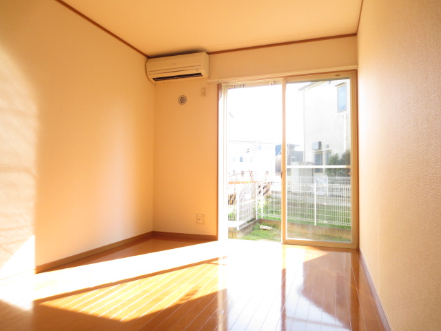 Living and room
