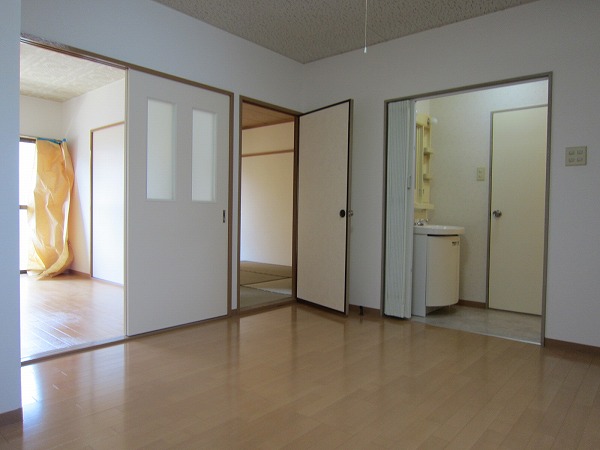Living and room