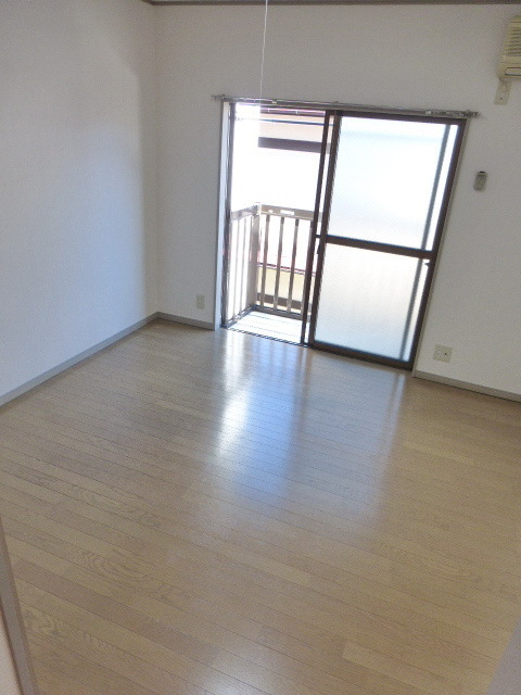 Other room space. Western style room