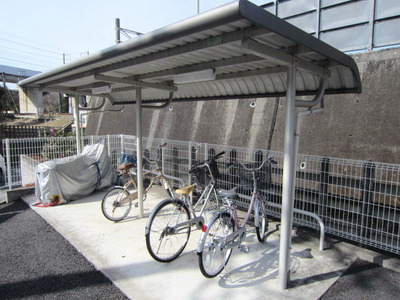 Other common areas. It is a roof with bicycle parking