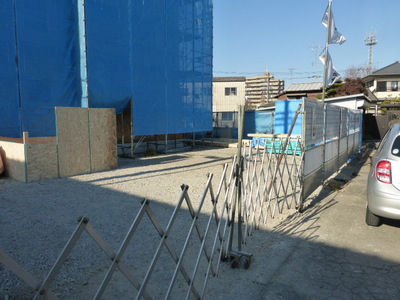 Entrance. February is scheduled to be completed