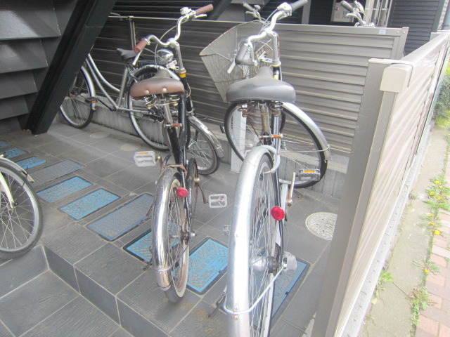 Other common areas. Bicycle will put