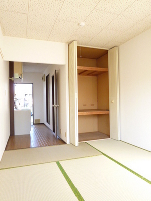 Living and room. Bright calm impression Japanese-style room