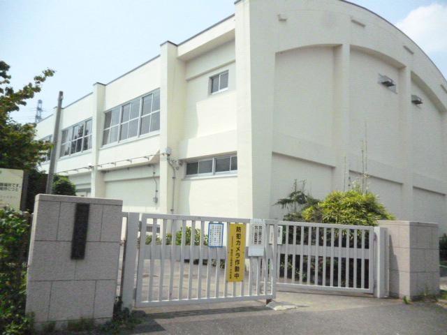 Junior high school. Inagi to Municipal 1 junior high school 420m