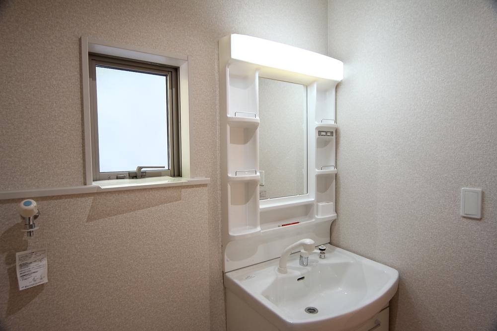 Same specifications photos (Other introspection). bathroom
