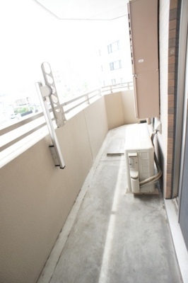Balcony. Spacious balcony! Laundry Jose you a lot. Also good views