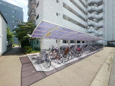 Other. 1m until the on-site bicycle parking lot (other)