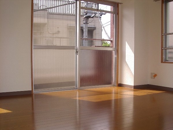 Balcony. Western style room