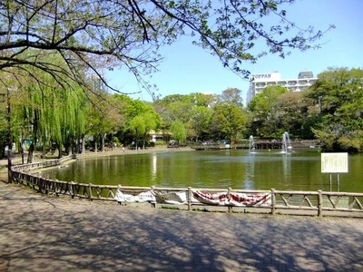 park. 620m until Itabashi standing next park (park)