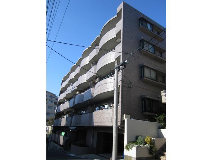 Local appearance photo. 5-storey low-rise type Residence Because of the top floor, Sound from the upper floor is not worried.