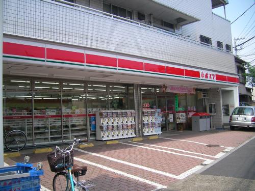 Convenience store. Poplar Itabashi Nishidai 3-chome up (convenience store) 228m