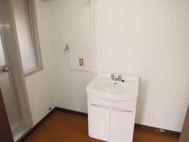 Other Equipment. Laundry Area ・ Dressing room