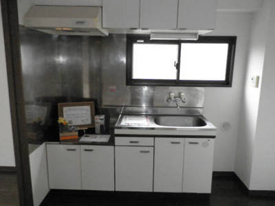 Kitchen.  ☆ Two-burner stove can be installed kitchen ☆ 