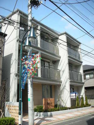 Building appearance. For further information, please contact Nichiwa Ikebukuro (D) 03-3985-2101