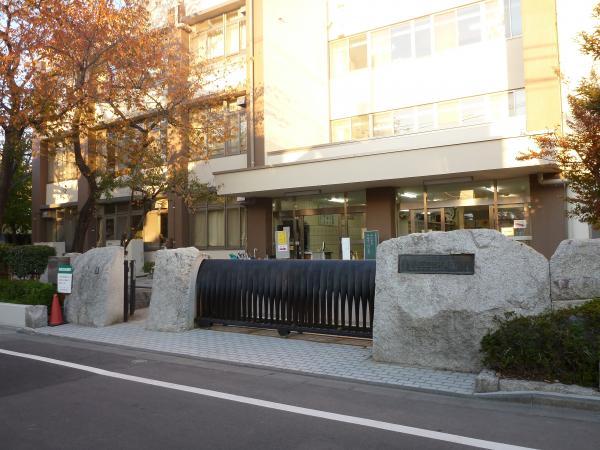 Primary school. ◎ 400m Shimura to elementary school Sakashita Elementary School