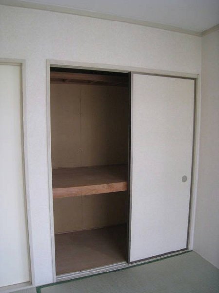 Other. Japanese-style storage