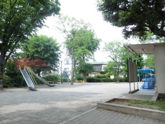 park. 30m to Miyamae park (park)