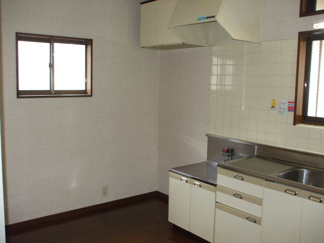 Living and room. Dining (other floor plan reference photograph)