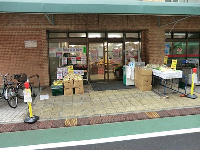 Supermarket. Commodities Iida Tohshin to the store 787m